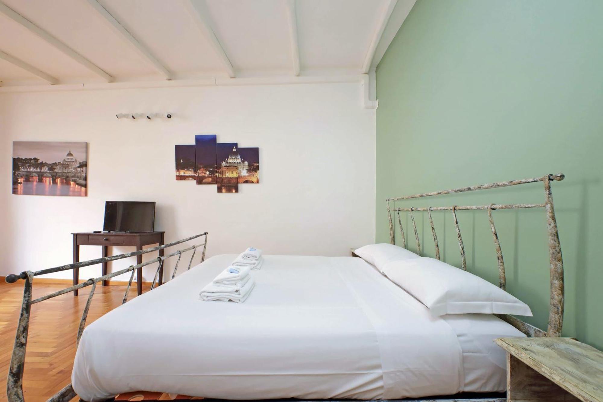 La Civetta A Navona Apartment